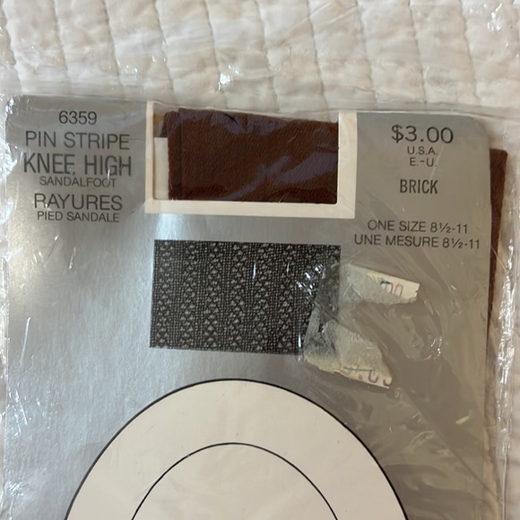 New -Christian Dior Pin Stripe Knee High Sandalfoot Brick Red Stockings-One Size - Picture 4 of 5